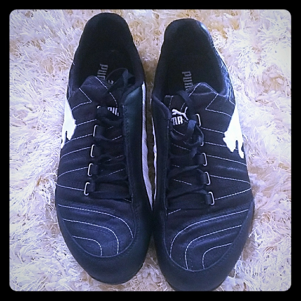 Ladies PUMA Track and Field Running Shoes